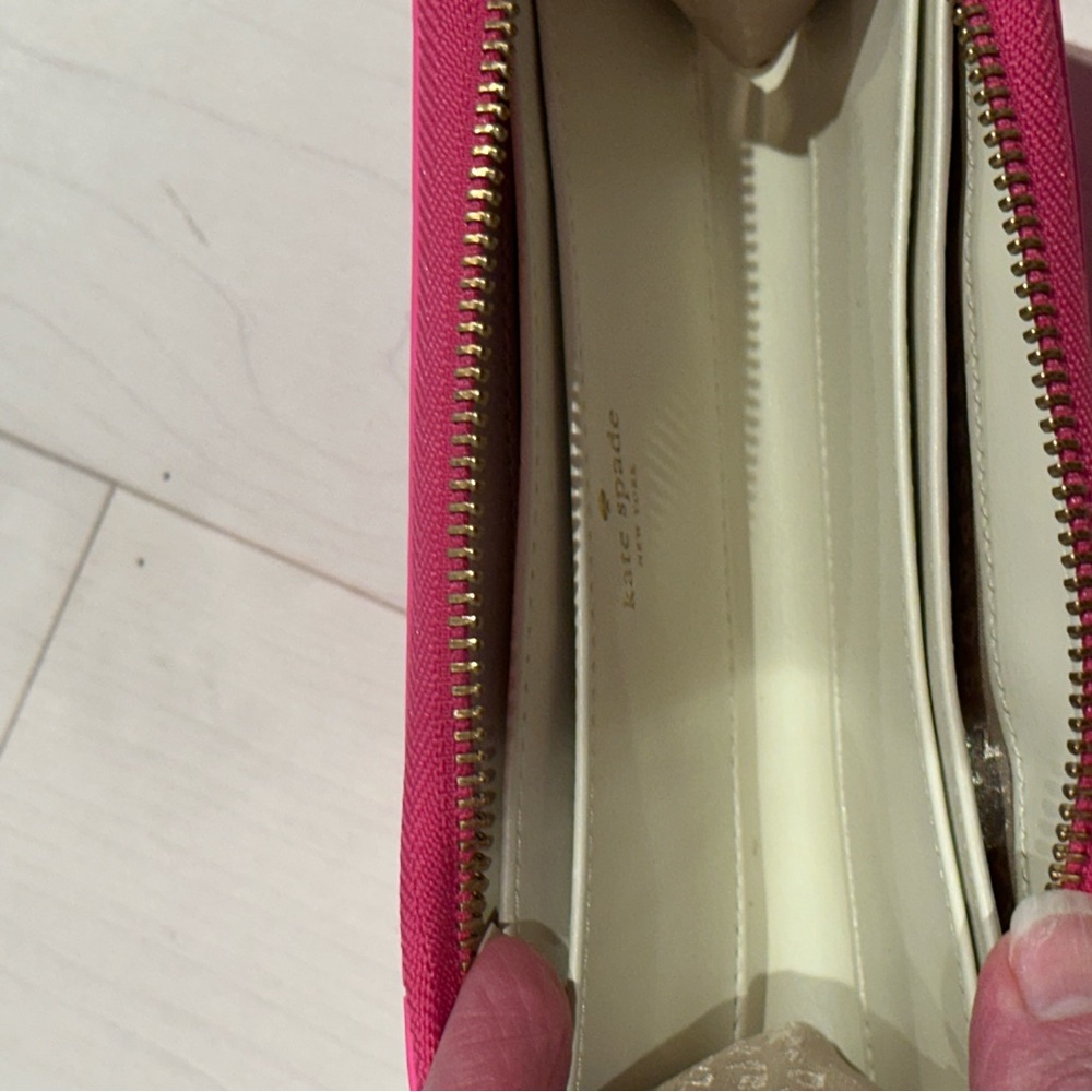 NEW - Kate Spade Pink Wristlet Wallet - Picture 4 of 8
